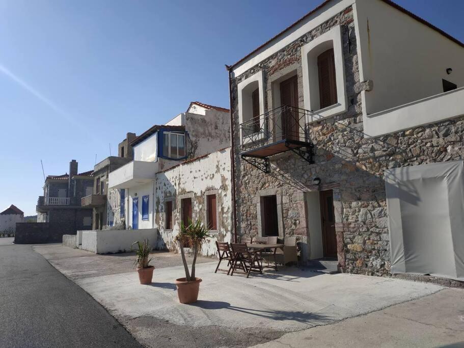 Two-Storey House In Kardamyla Marmaron  Exterior photo