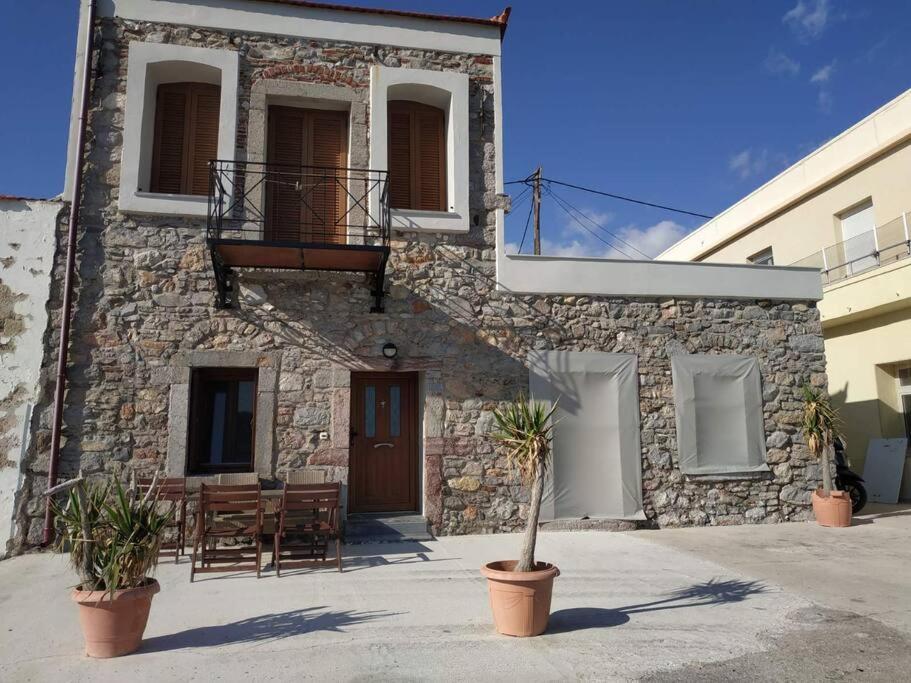 Two-Storey House In Kardamyla Marmaron  Exterior photo