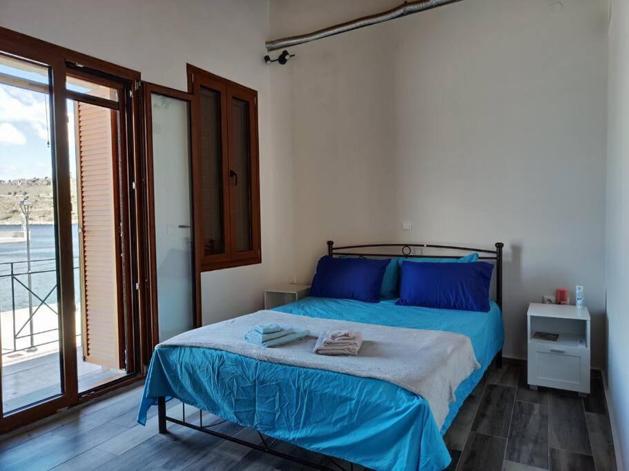 Two-Storey House In Kardamyla Marmaron  Exterior photo